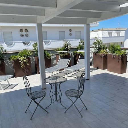 Appartement Casa Plauto Attico Senza Cucina Without Kichen à Bellaria-Igea Marina Extérieur photo